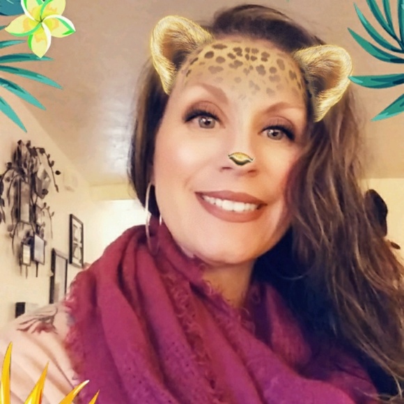 Meet your Posher, Shannon - Picture 1 of 1